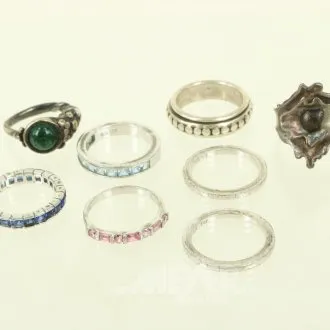 8 ringen, overwegend 925 zilver