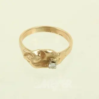 Ring met 1 kleine briljant