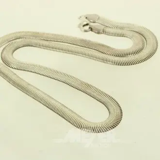 Náhrdelník rybí kost