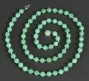 Collier – fermoir 835 argent, billes chrysoprase, L= env. 78 cm