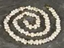 Collier de perles – fermoir or 585, perles de culture baroques, L= env. 70 cm