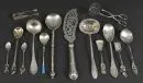 Pièces de couverts, 14 pièces – argent 800-925, env. 450 g (sans pelle à poisson), formes et décors variés, L= 10-29 cm, dont couteaux à poisson, pinces,…