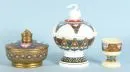 Deckeldosen, 2 Stück "Villeroy & Boch" – Porzellan, farbige Dekors, "Schwanen- und Kronendose", Repliken des Waschgeschirrs von König Ludwig II., limit.…