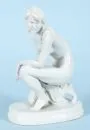 Figurine - Nu féminin agenouillé "Zsolnay Pecs"