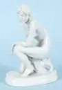 Figurine - Nu féminin agenouillé "Zsolnay Pecs"