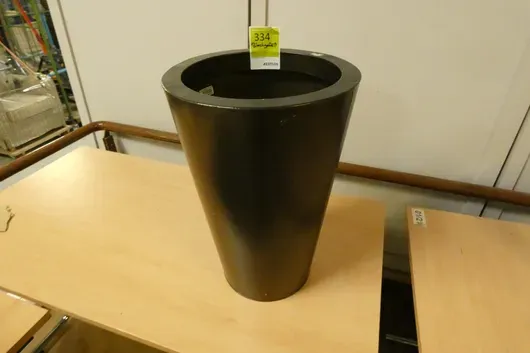 Nádoba z plechu