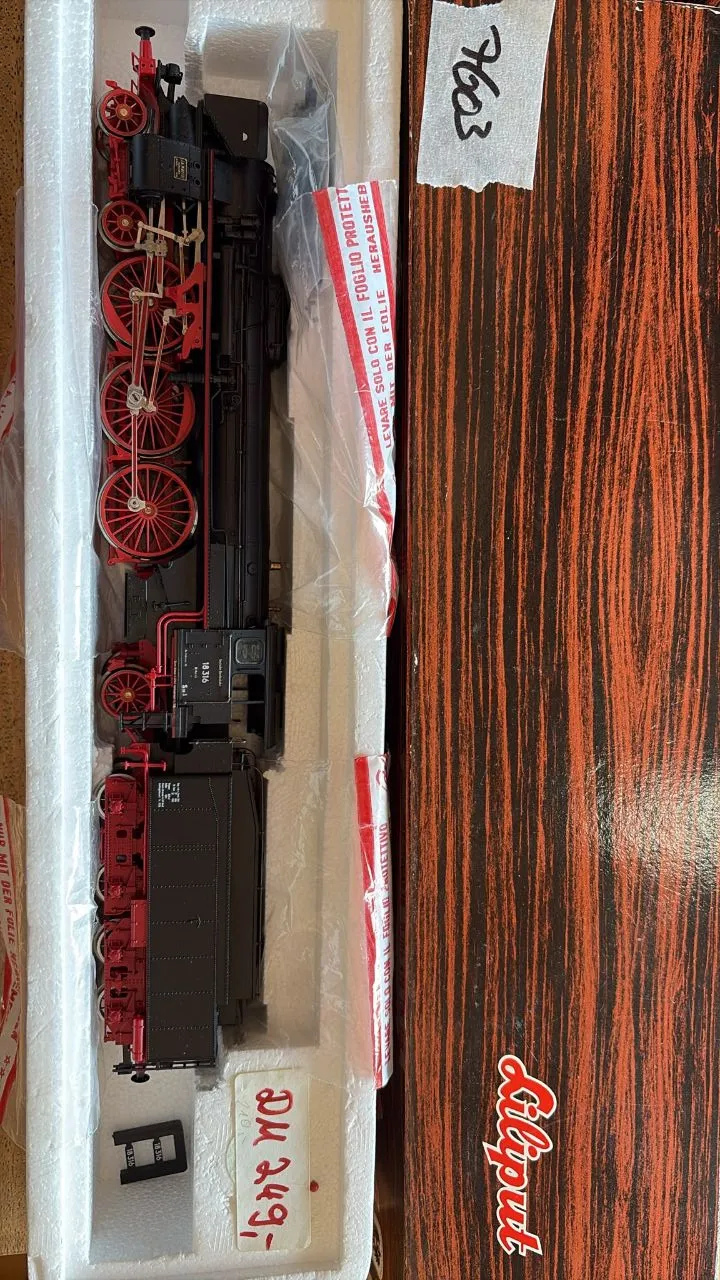 Dampflokomotive (Liliput)