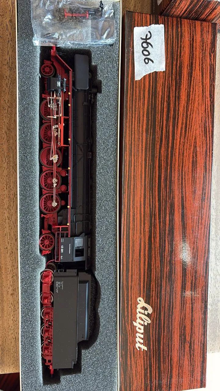 Dampflokomotive (Liliput)