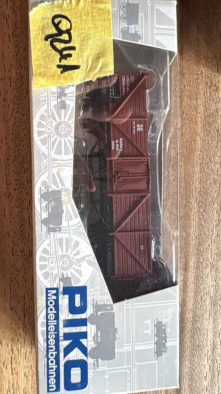 Waggon (PIKO)