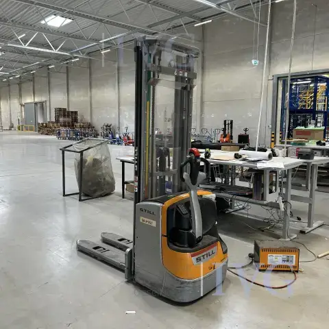 Elektryczny wózek paletowy STILL EXV 14 C