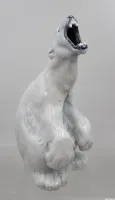 brüllender Eisbär, Royal Copenhagen, Entw. Carl Frederik Liisberg, Modellnr. 502, leider geklebt, ca. H-32cm