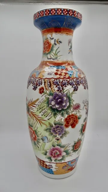 1 Asian floor vase