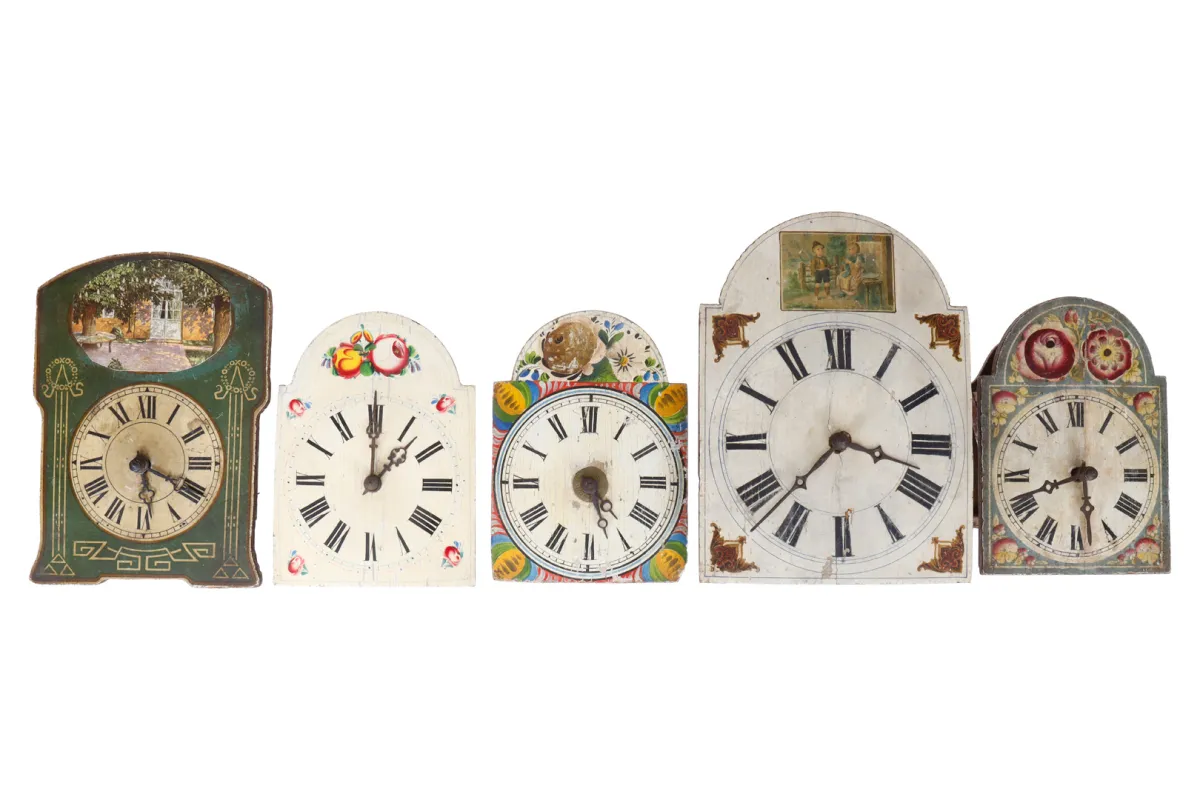 5 wandklokken