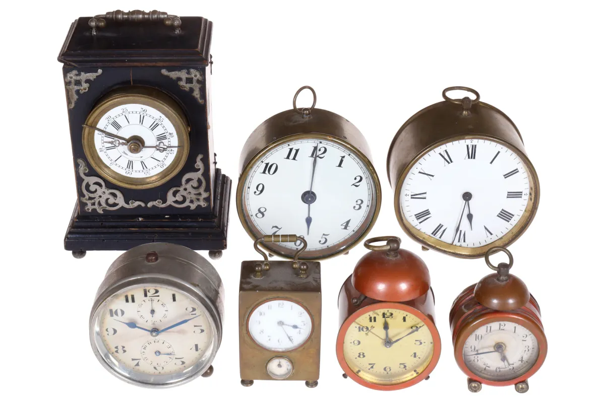 Lot de 7 montres et réveils