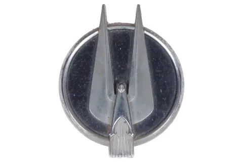Эмблема радиатора Studebaker