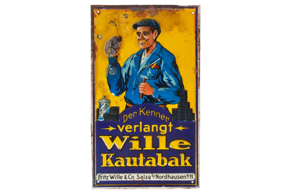 Gebosseerd reclame metalen bord "Wille Kautabak"