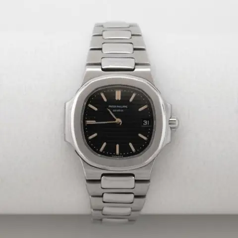 Patek Philippe – Patek Philippe Nautilus Lady