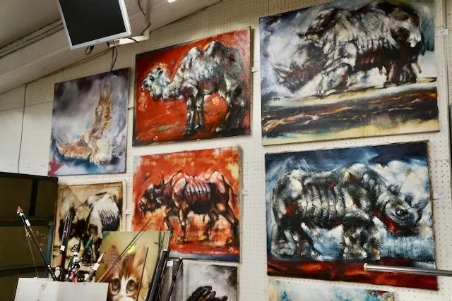 9 pictures "Animal motifs"