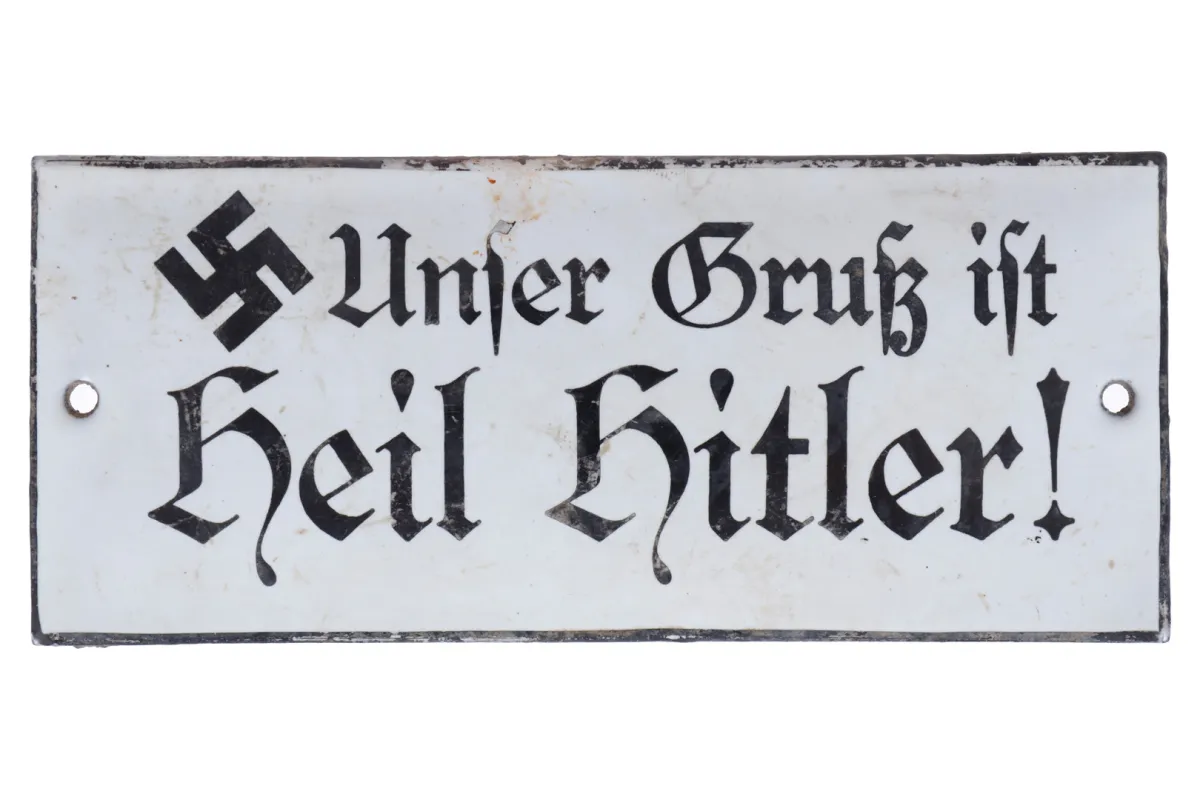 Oud klein bol geëmailleerd bord "Unser Gruß ist ..."