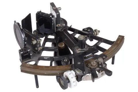 Ancien instrument de mesure