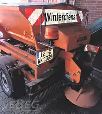 Împrăștietor remorcat Bucher Husky 800V