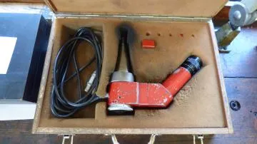 Measuring microscope, make: WETZLAR