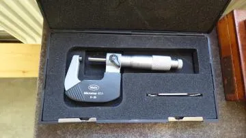Micromètre à étrier Fabr.: MAHR