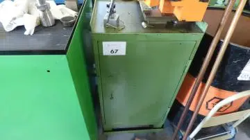 Armoire en acier
