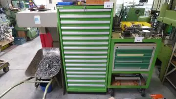 Armoire à tiroirs télescopiques marque : LISTA