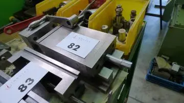 Étau de machine
