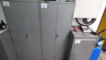 Armoire en acier double, marque : SSI SCHÄFER