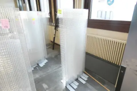 3x room dividers
