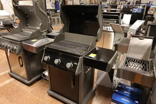 Napoleon Gasgrill Rogue 425