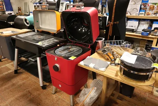 Everdure Hybrid Grill