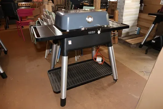 Everdure Furnace Gasgrill