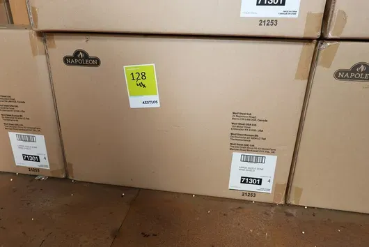 4 x Napoleon Sizzle Zone Brenner - Windschutz mit Spießhalter