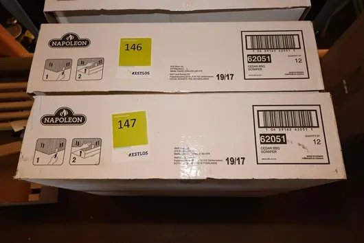 1 x Karton Napoleon Grillschaber aus Zedernholz Cadar BBY Scraper