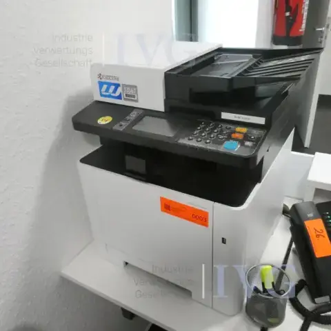 Многофункциональное устройство KYOCERA Ecosys M5526CDW