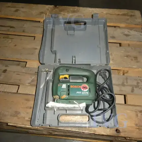 Scie sauteuse BOSCH PST 58 PE