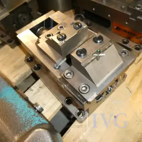 Станочные тиски ALLMATIC T-Rex 125