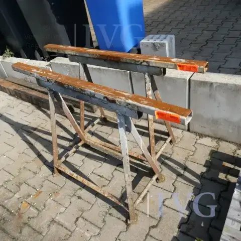 Стальные подставки