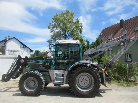 1 системный трактор Pfanzelt PM Trac 2380 с задним краном RZ 7180