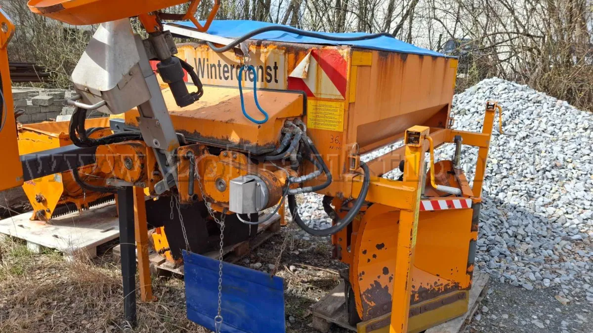 1 strooier Gmeiner STA 1100 TC