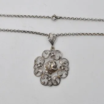 Designer necklace in 835 silver, rose pendant and pea chain, early 20th century, "FBM".