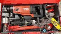 Mașină de găurit cu carotă HILTI DD130
