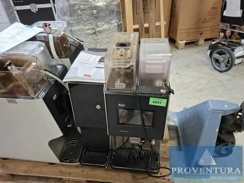 Volautomatische koffiemachine MELITTA Cafina XT4 bouwjaar 2022