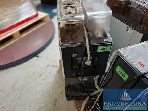 Volautomatische koffiemachine MELITTA Cafina XT4 bouwjaar 2022
