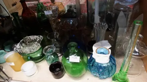 1 Lot Glas u. Porzellan