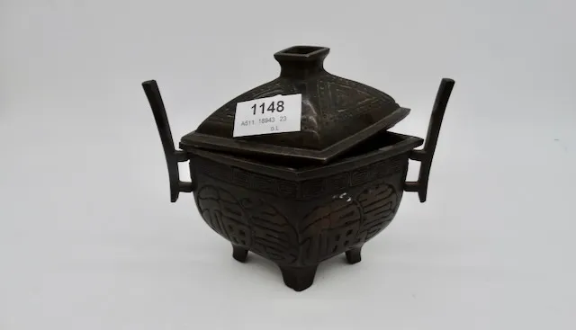 1 incense burner, China