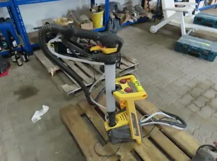 1 universal paint and varnish spray system, make Wagner, type W 950 FLEXiO, power 680 W, max. 0.8 l/min, year 2018, with spray lance